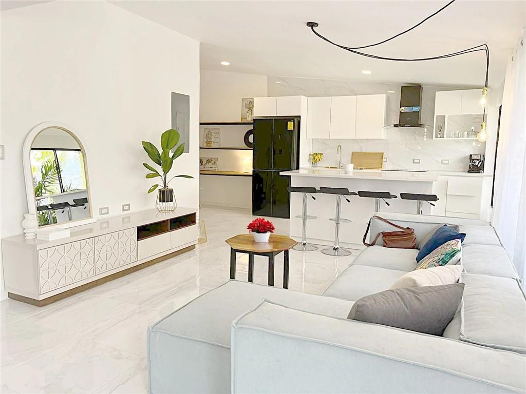 74 Los Abogados Street Out of NYC Other XX 00000