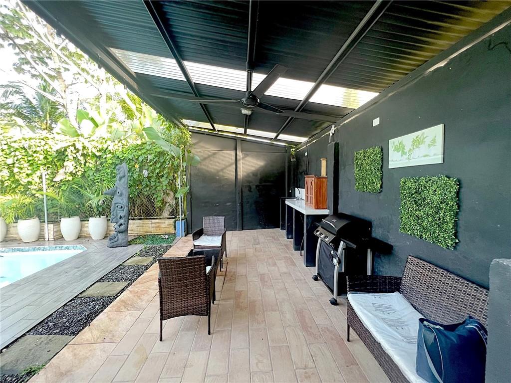 74 Los Abogados Street Out of NYC Other XX 00000