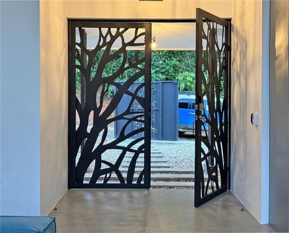 47 Jardines Del Morete Street Out of NYC Other XX 00000