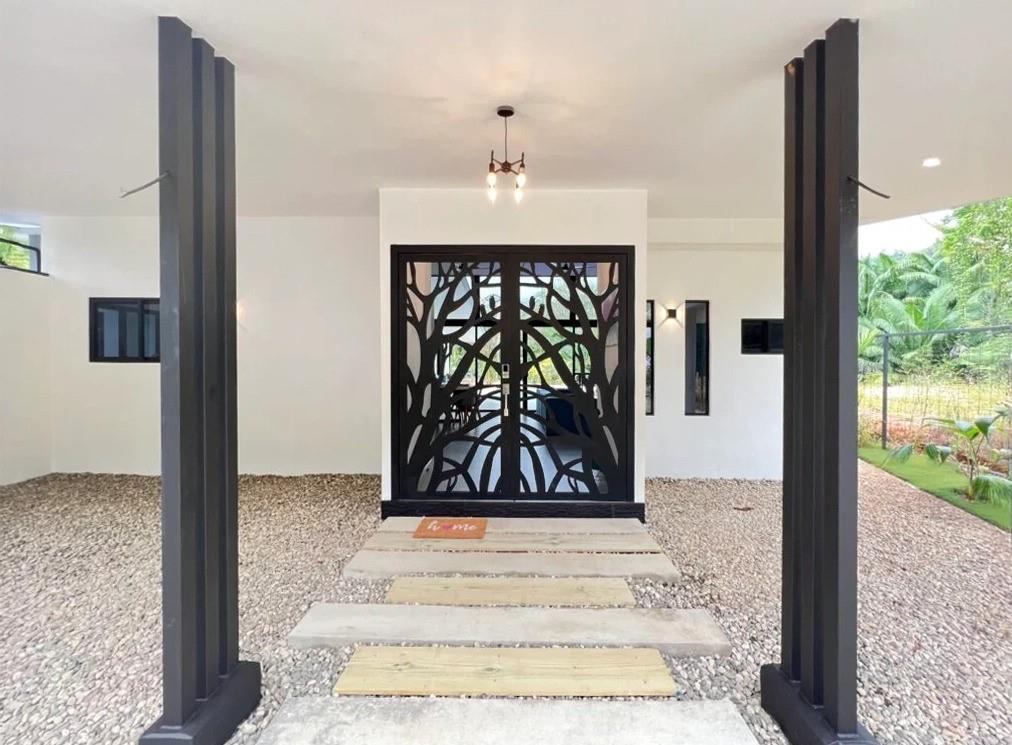 47 Jardines Del Morete Street Out of NYC Other XX 00000