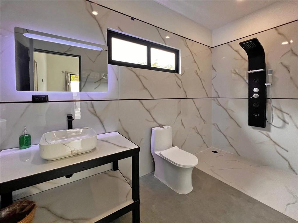 47 Jardines Del Morete Street Out of NYC Other XX 00000