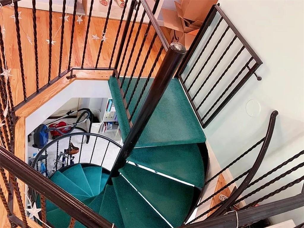 950 70th Street Dyker Heights Brooklyn NY 11228