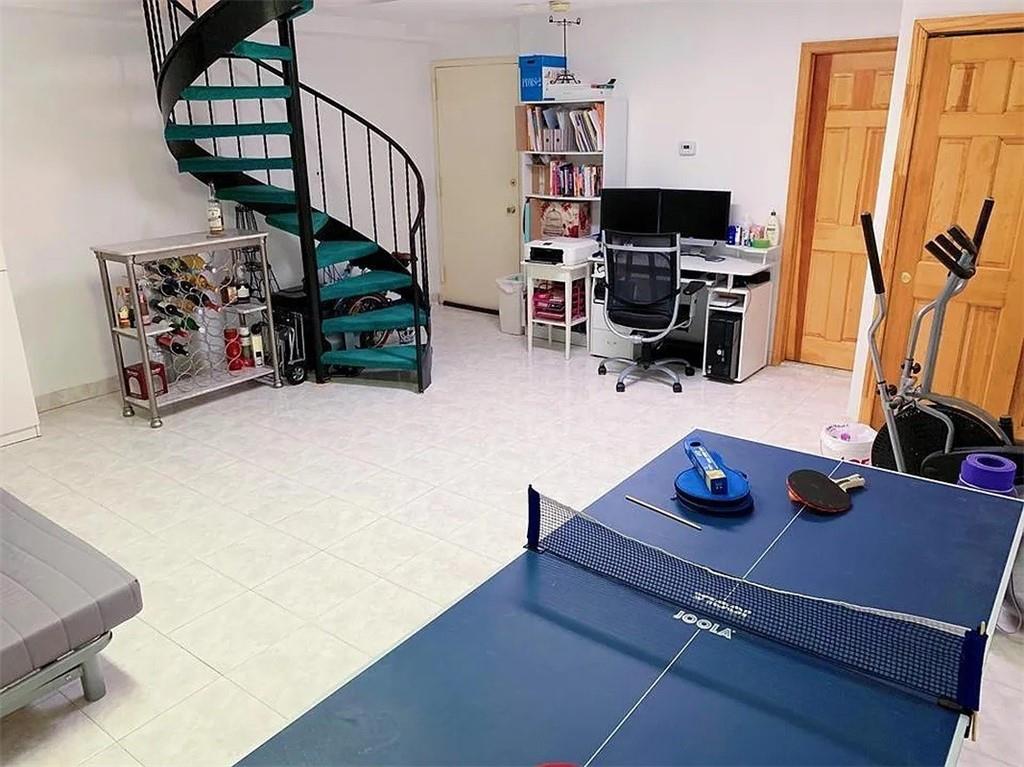 950 70th Street Dyker Heights Brooklyn NY 11228