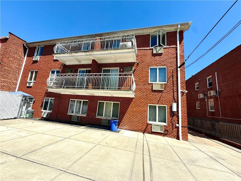 950 70th Street Dyker Heights Brooklyn NY 11228