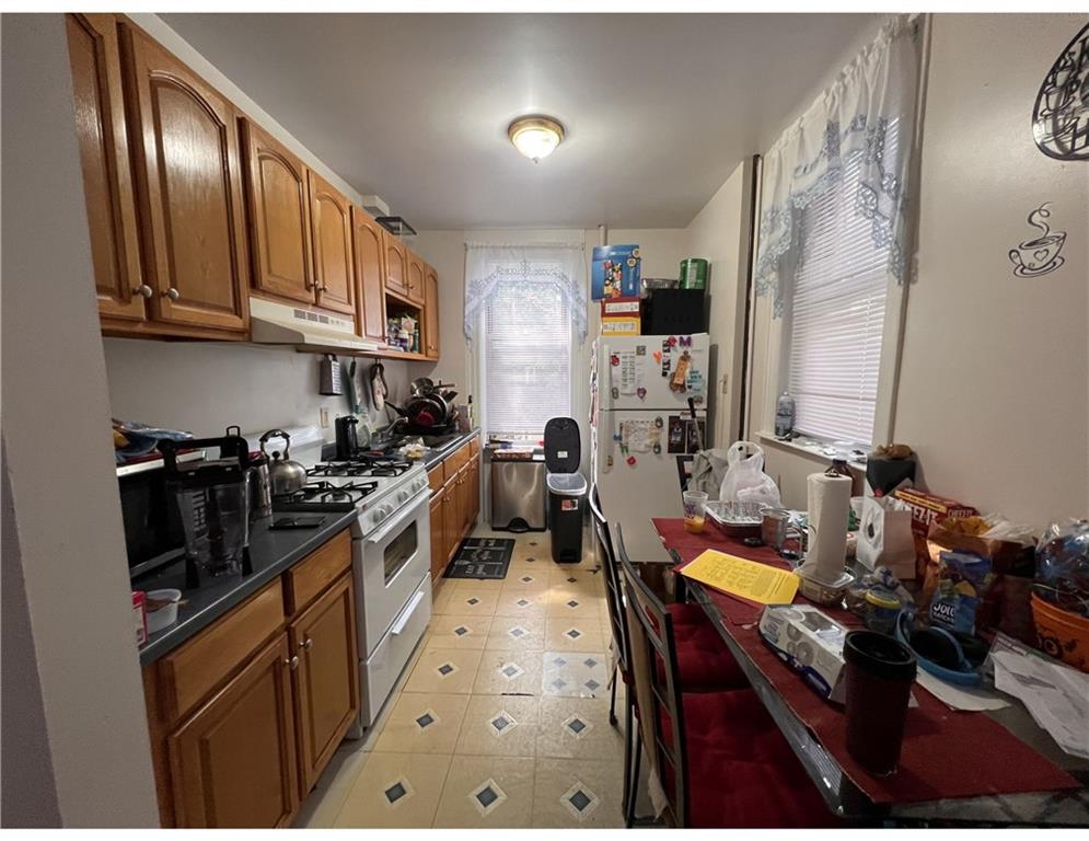 862 Woodward Avenue Ridgewood Ridgewood NY 11358