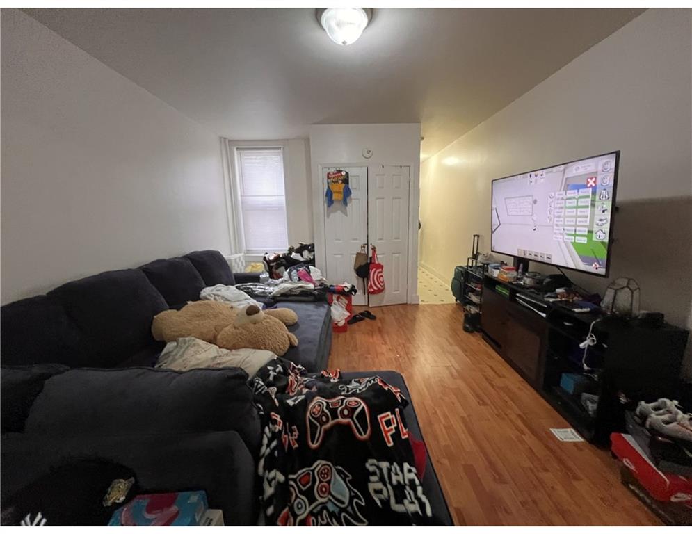 862 Woodward Avenue Ridgewood Ridgewood NY 11358