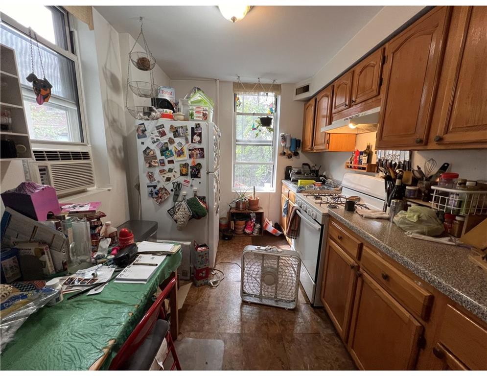 862 Woodward Avenue Ridgewood Ridgewood NY 11358