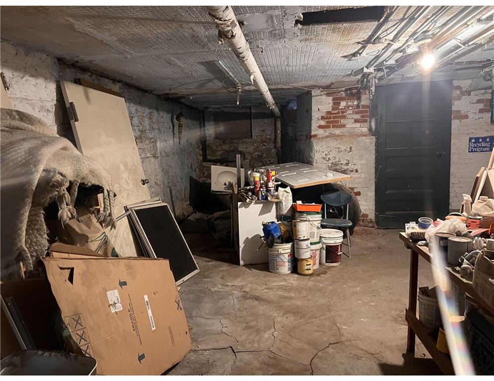 862 Woodward Avenue Ridgewood Ridgewood NY 11358