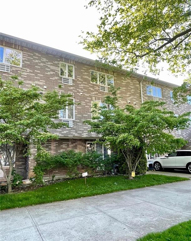 2536 East 1st Street Gravesend Brooklyn NY 11223