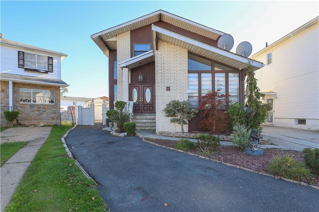 55 Kenmore Street Arden Heights Staten Island NY 10312