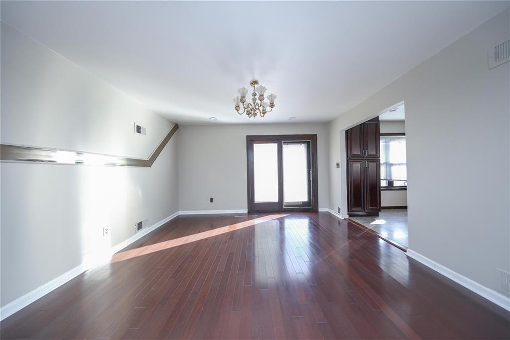 55 Kenmore Street Arden Heights Staten Island NY 10312