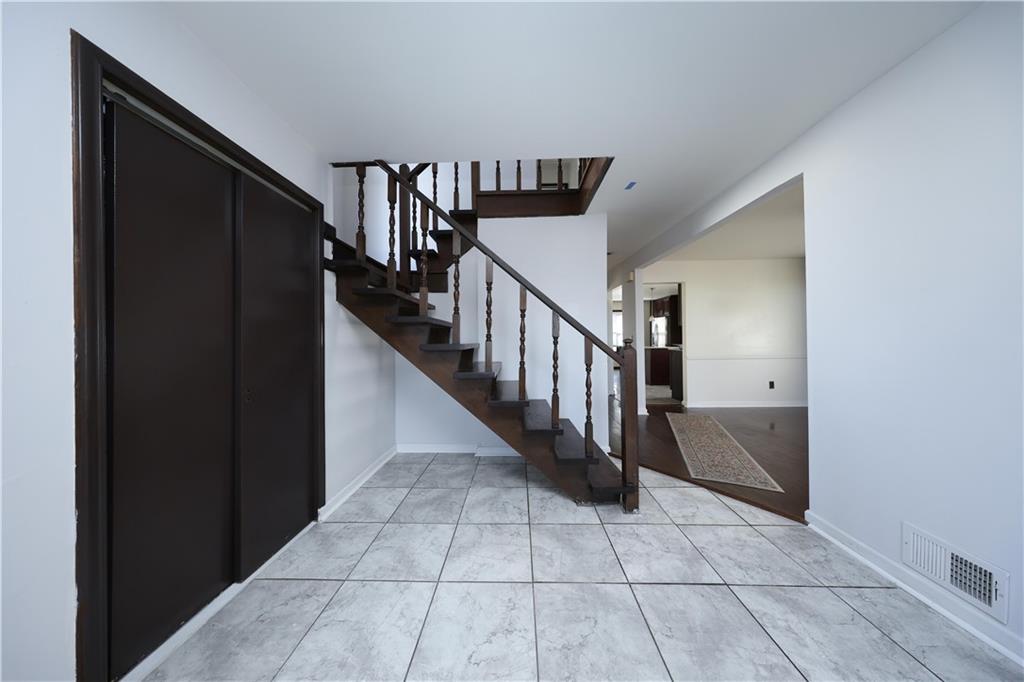 55 Kenmore Street Arden Heights Staten Island NY 10312