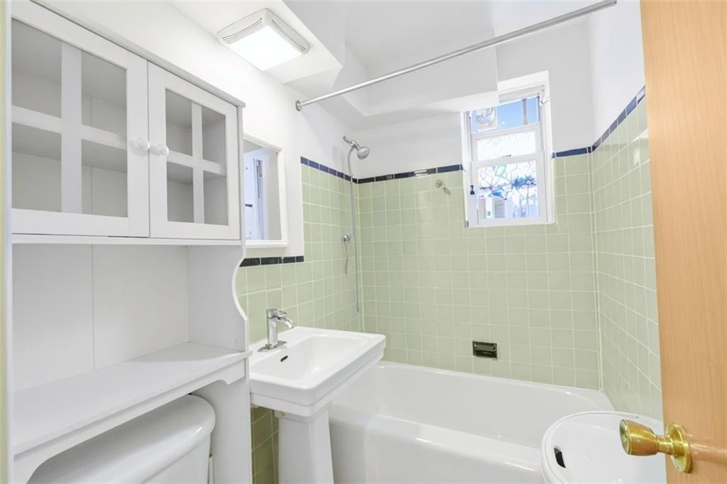 367 Avenue S Gravesend Brooklyn NY 11223