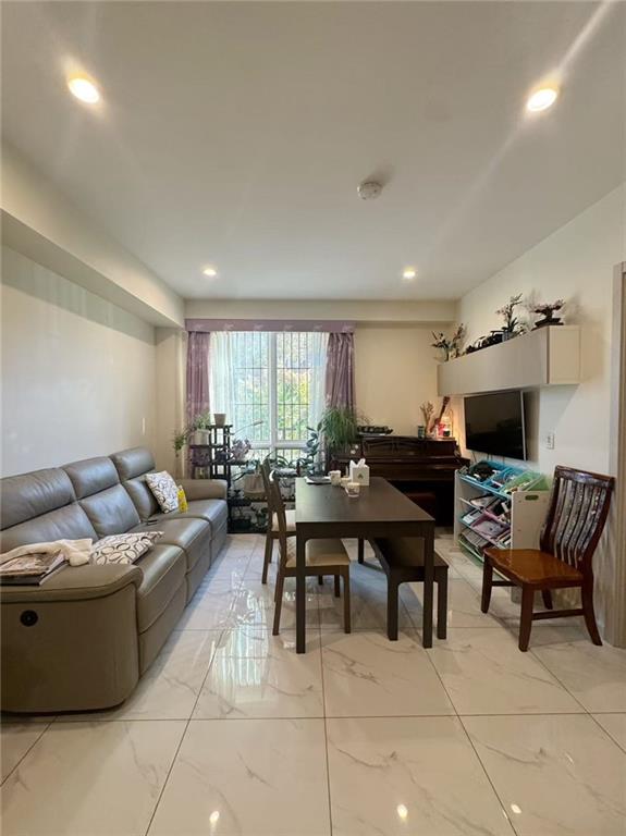 8794 17th Avenue Bensonhurst Brooklyn NY 11214