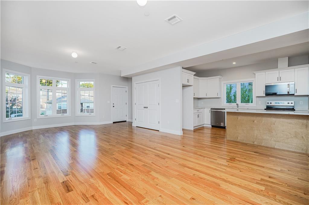 28 Waterside Parkway Great Kills Staten Island NY 10308