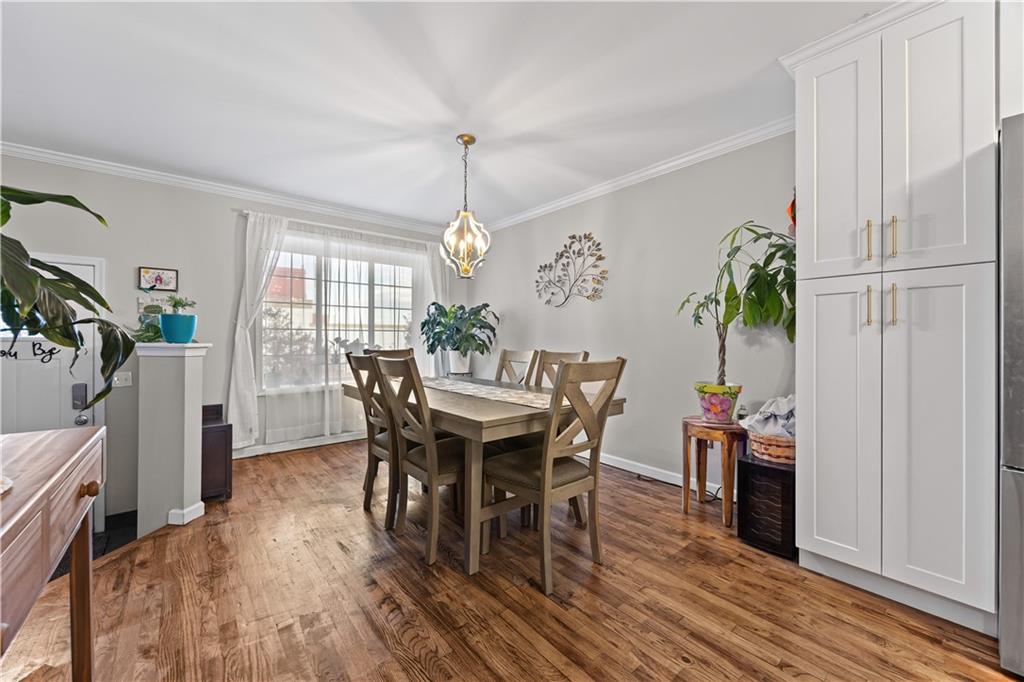 16 Burgundy Loop Park Hill Staten Island NY 10304