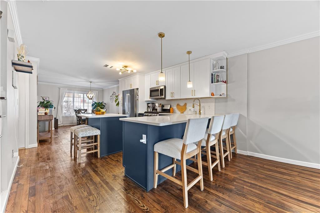 16 Burgundy Loop Park Hill Staten Island NY 10304