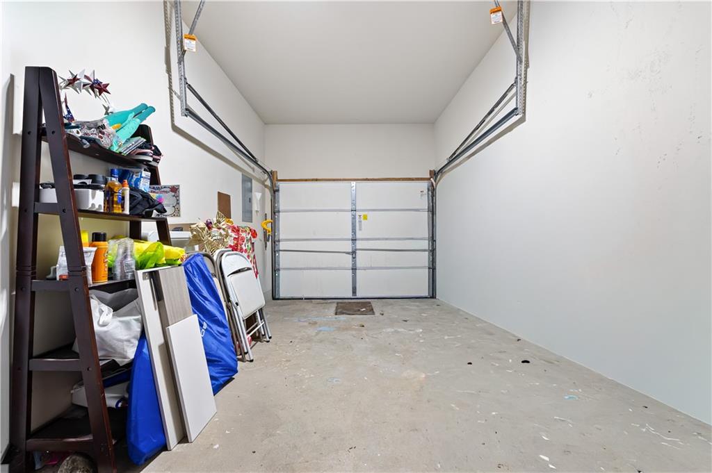 16 Burgundy Loop Park Hill Staten Island NY 10304