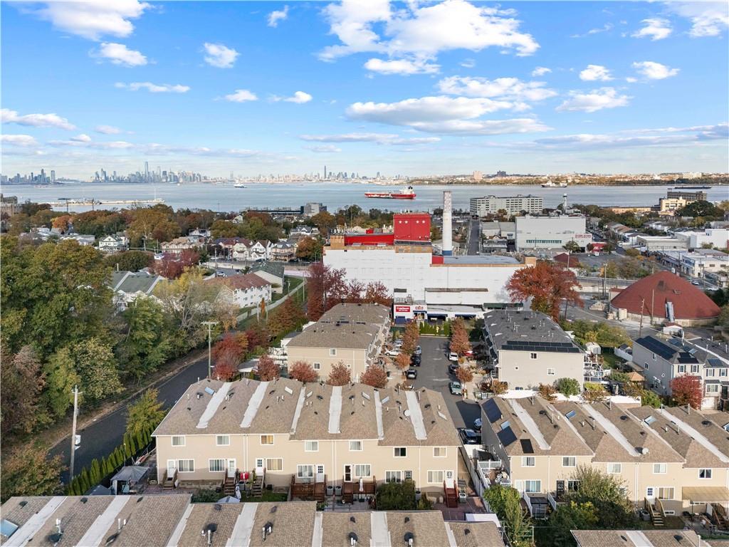 16 Burgundy Loop Park Hill Staten Island NY 10304