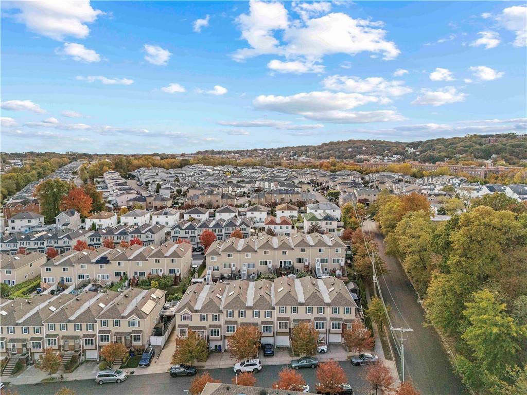 16 Burgundy Loop Park Hill Staten Island NY 10304