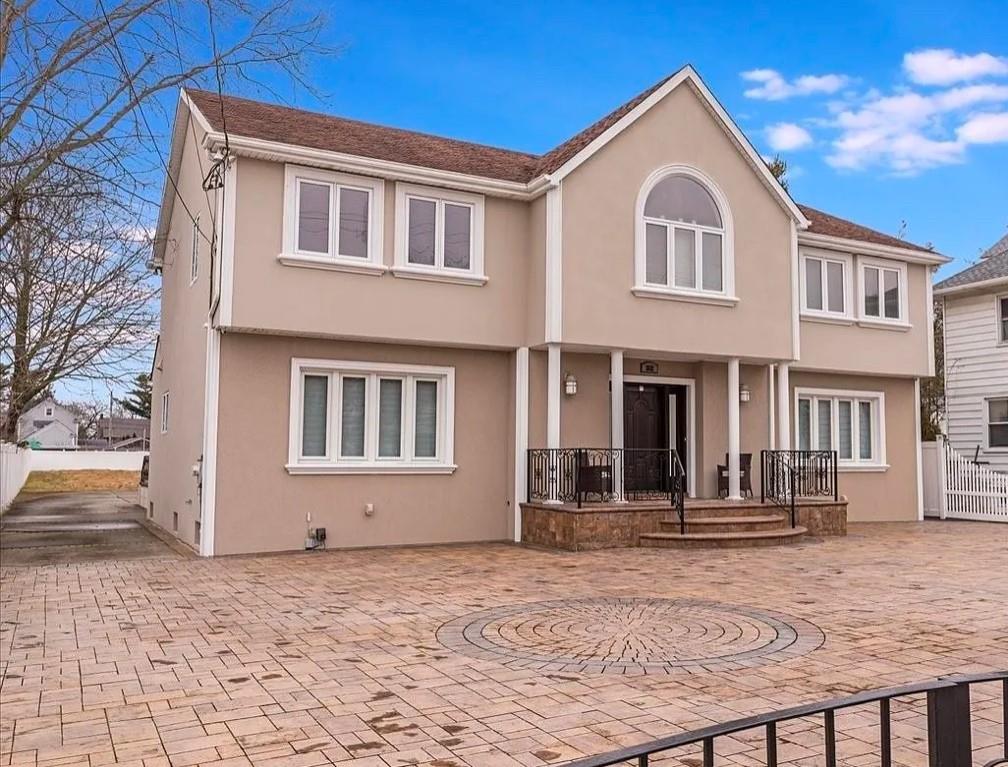 2632 Central Avenue Out of NYC Baldwin NY 11510