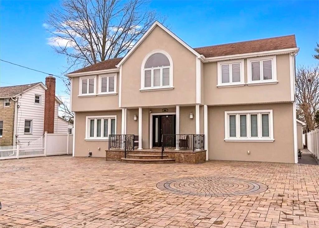 2632 Central Avenue Out of NYC Baldwin NY 11510