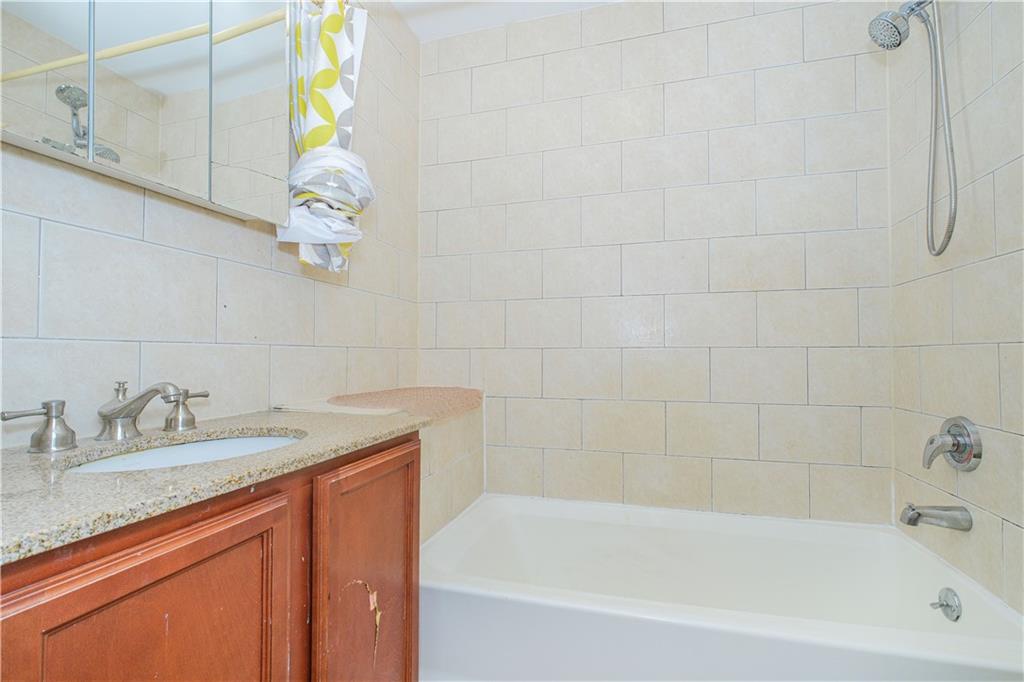 147 Dartmouth Loop New Dorp Staten Island NY 10306