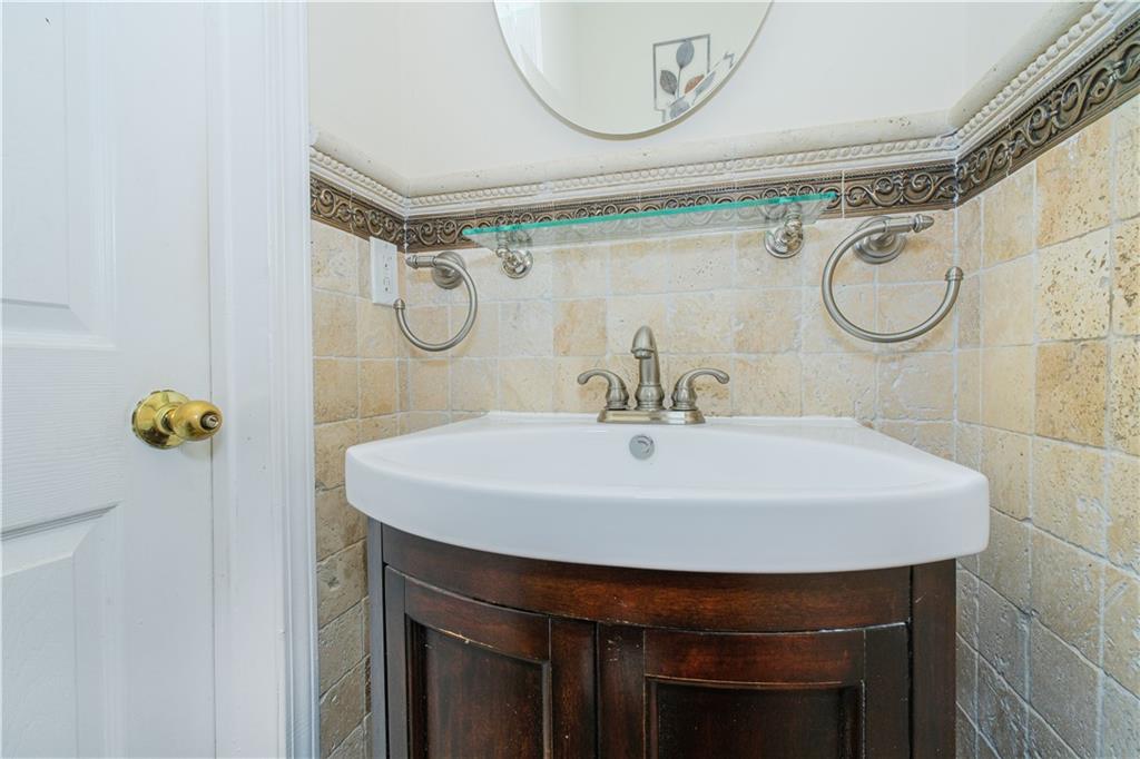 147 Dartmouth Loop New Dorp Staten Island NY 10306