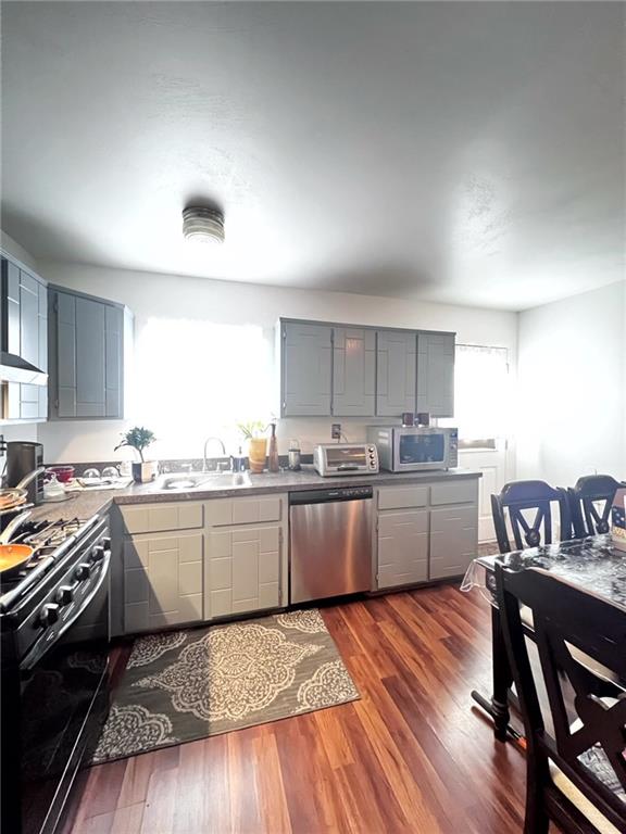 243 Tompkins Avenue Clifton Staten Island NY 10304