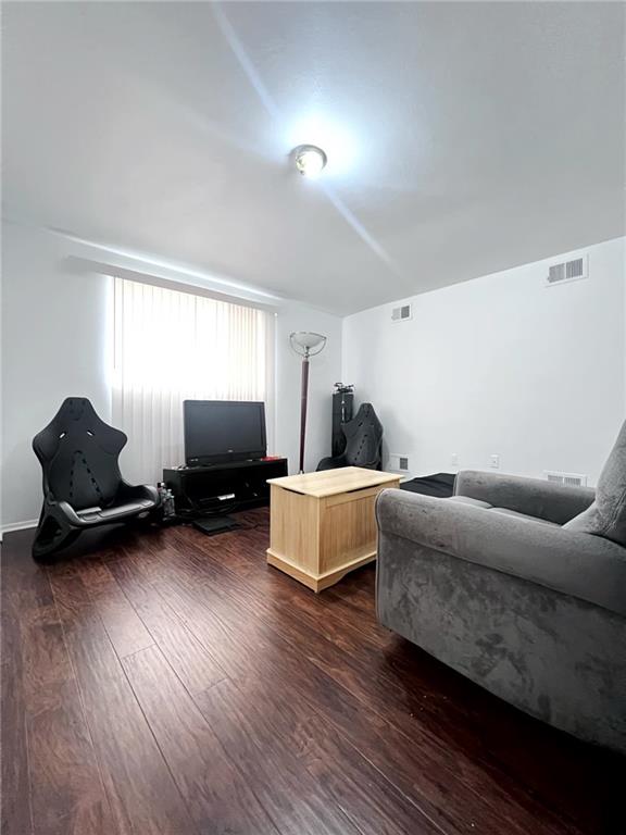 243 Tompkins Avenue Clifton Staten Island NY 10304