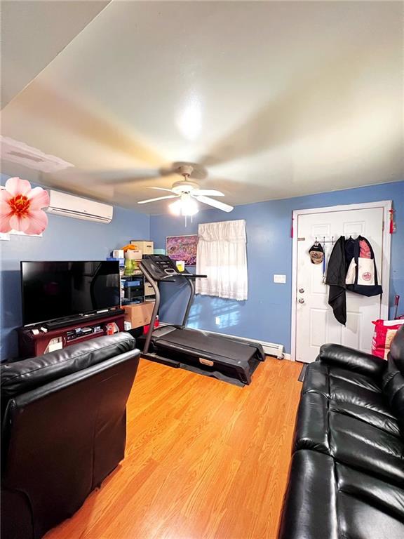 189 Kiswick Street Midland Beach Staten Island NY 10306