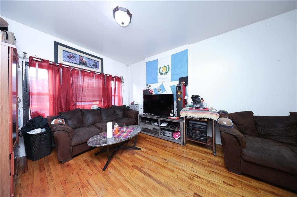 5813 4th Avenue Sunset Park Brooklyn NY 11220