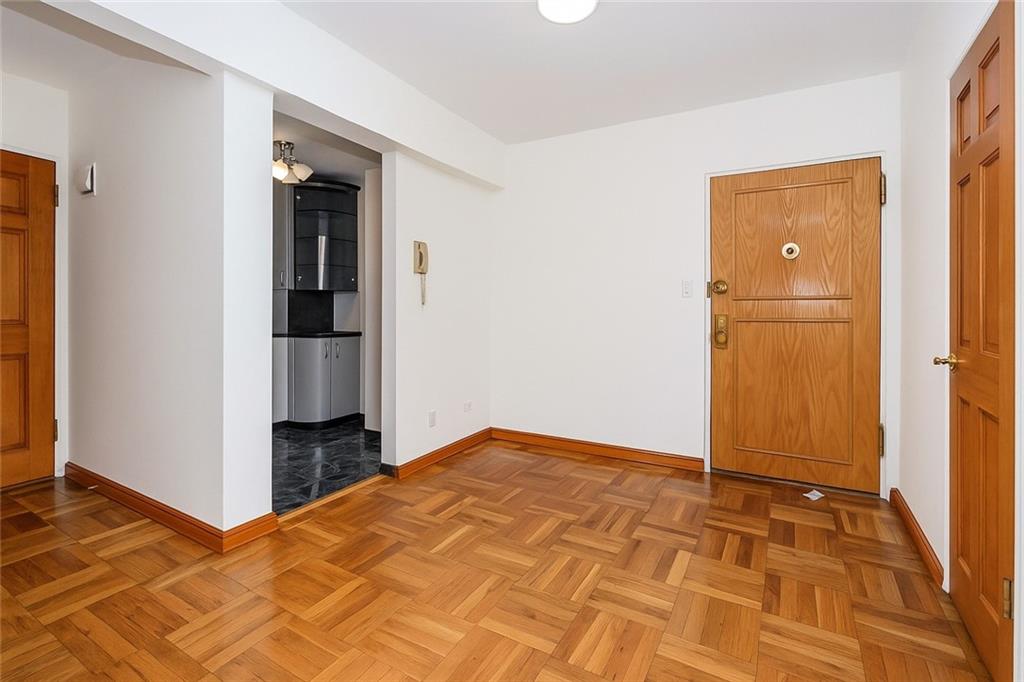 2727 Ocean Parkway Brighton Beach Brooklyn NY 11235