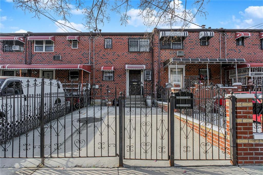 208 Atkins Avenue East New York Brooklyn NY 11208