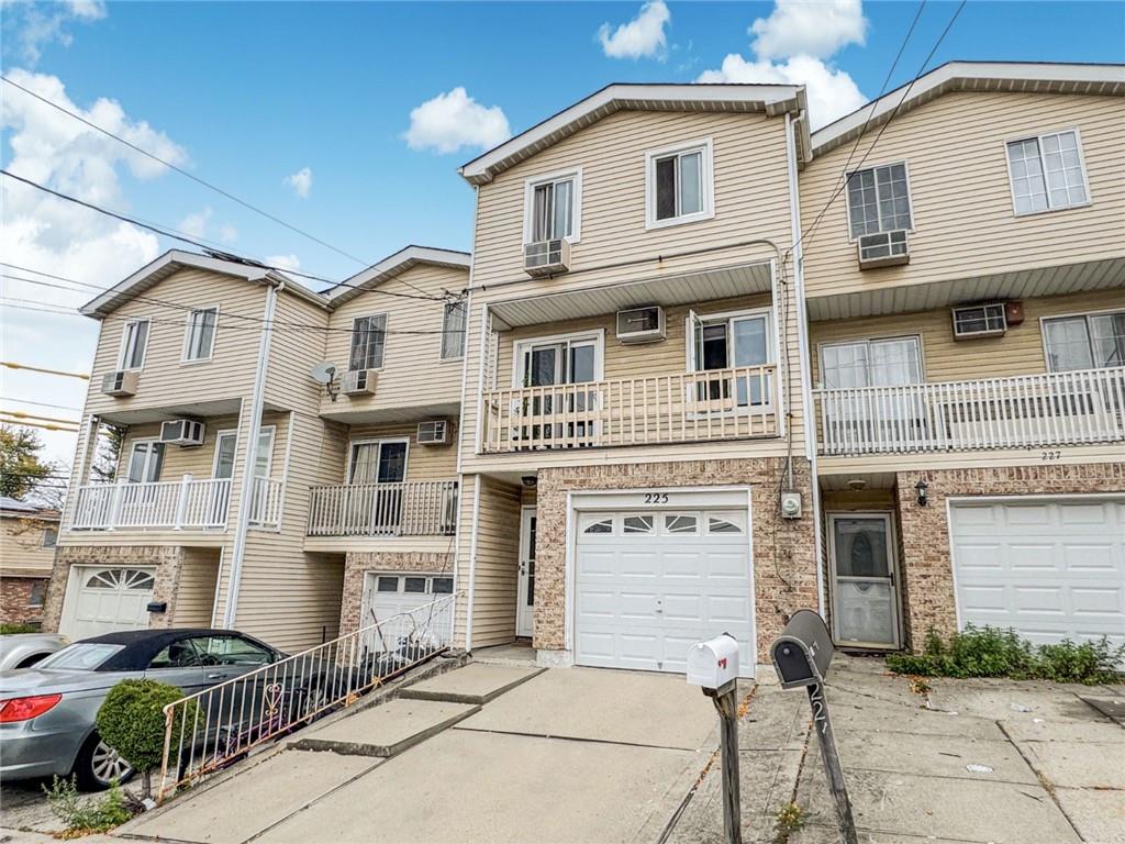 225 Wellbrook Avenue Manor Heights Staten Island NY 10314