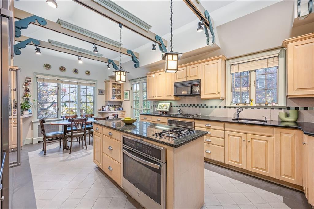 1823 East 21st Street Madison Brooklyn NY 11229