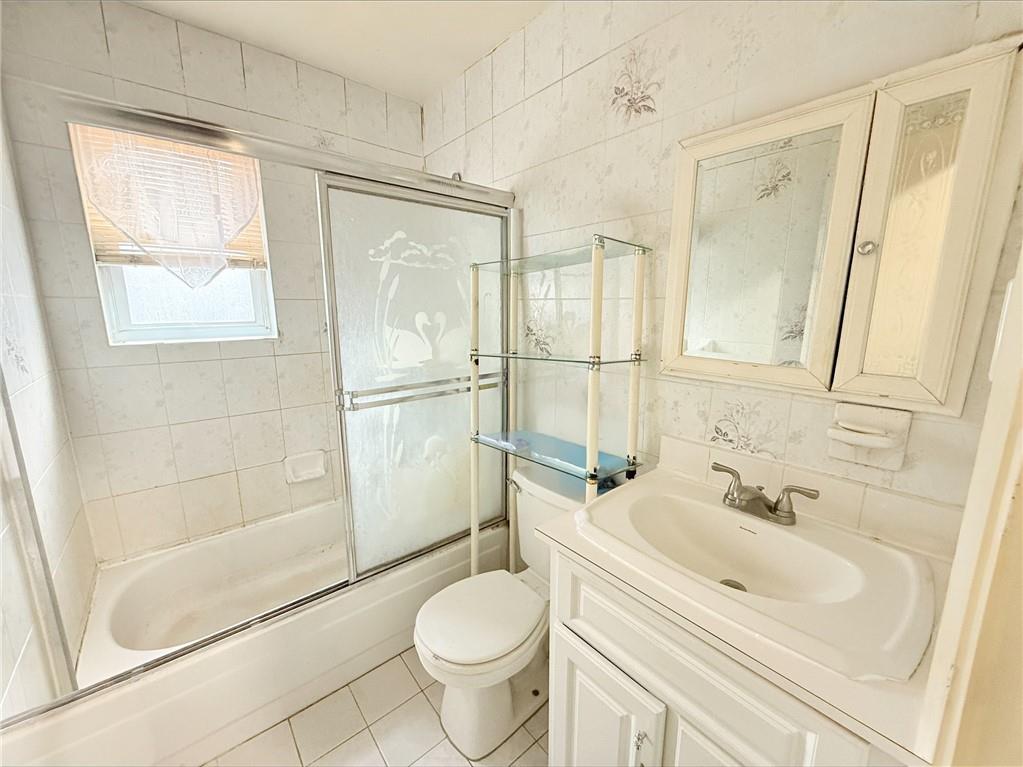 563 Belmont Avenue East New York Brooklyn NY 11207