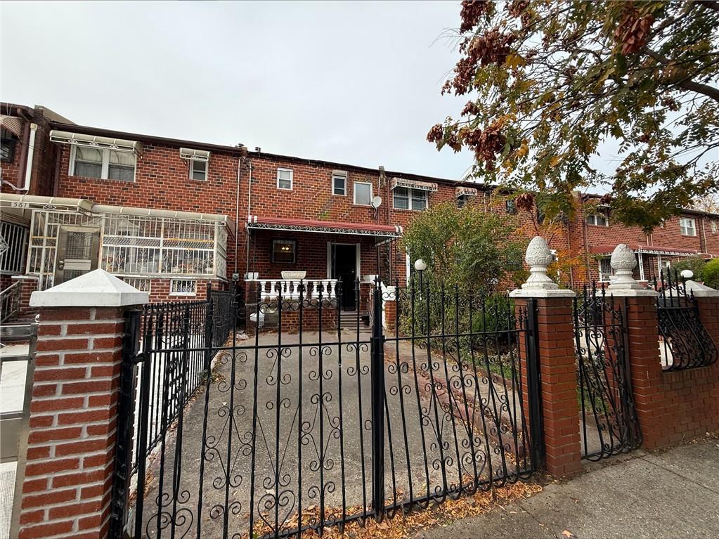 563 Belmont Avenue East New York Brooklyn NY 11207