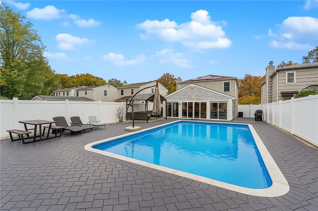 242 Rathbun Avenue Annadale Staten Island NY 10312