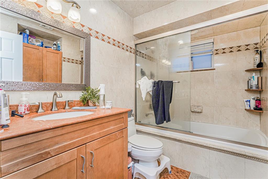 242 Rathbun Avenue Annadale Staten Island NY 10312