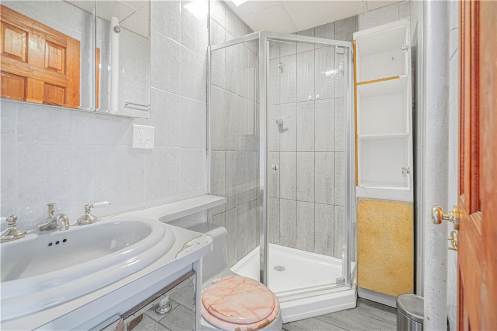 91-08 Liberty Avenue Ozone Park Ozone Park NY 11417