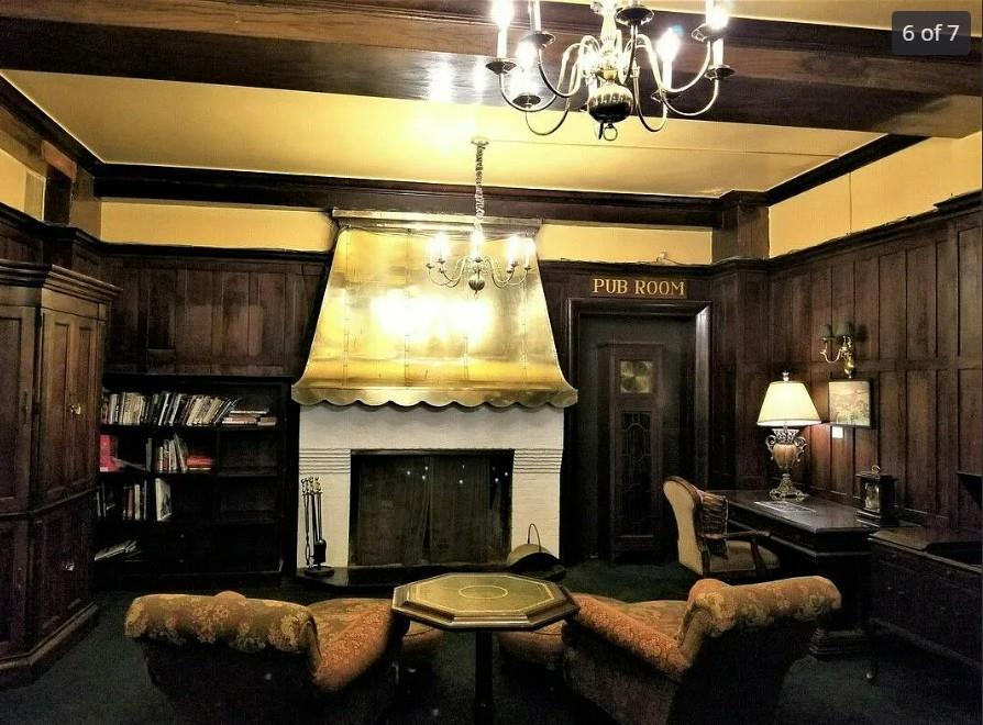 1 STATION Square Forest Hills Brooklyn NY 11375