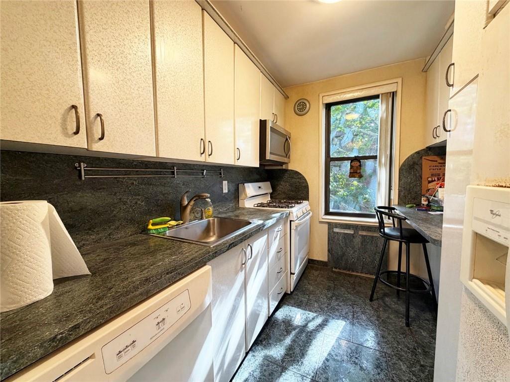 2717 East 28 Street Sheepshead Bay Brooklyn NY 11235