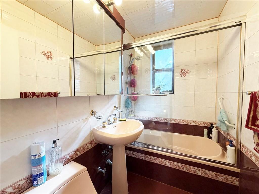 2717 East 28 Street Sheepshead Bay Brooklyn NY 11235