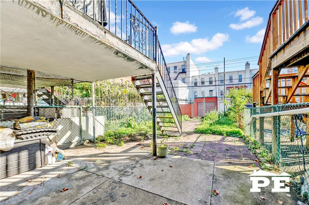 2517 East 18th Street Sheepshead Bay Brooklyn NY 11235