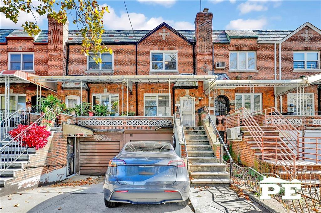 2517 East 18th Street Sheepshead Bay Brooklyn NY 11235