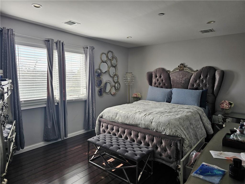 296 Milburn Avenue Out of NYC Baldwin Harbor NY 11510