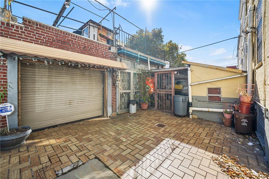 6613 10th Avenue Bensonhurst Brooklyn NY 11219