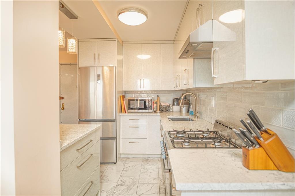 2915 West 5th Street Brighton Beach Brooklyn NY 11224