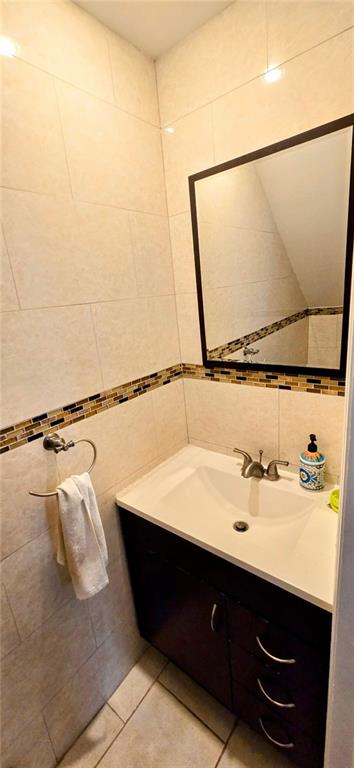 69 Bay 20th Street Bath Beach Brooklyn NY 11214